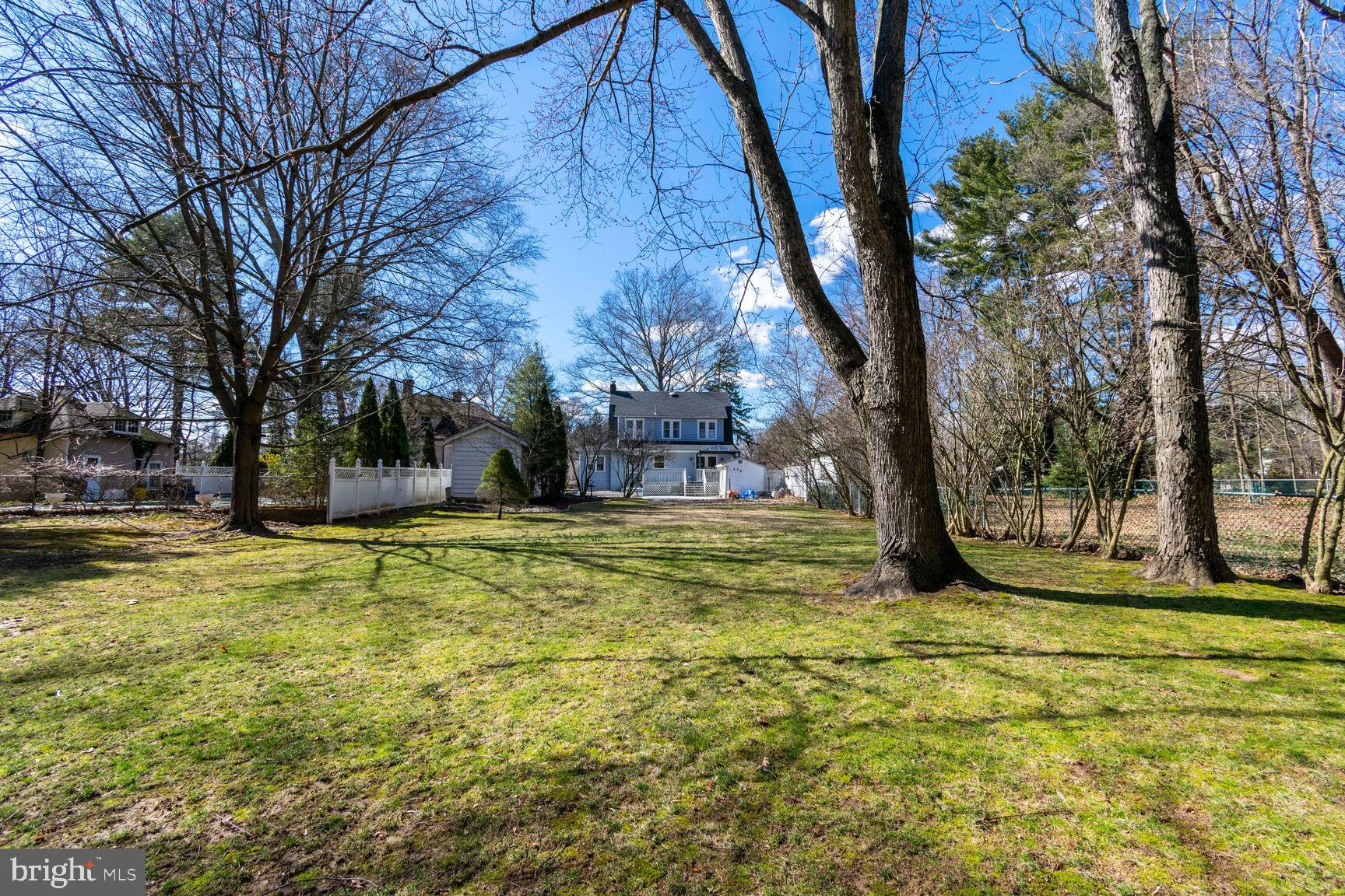2044 Pennington Road Ewing, NJ 08618 - Photo 8 of 30