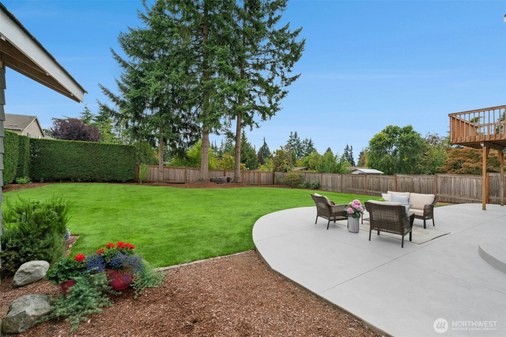 1132 Crawford Road Lynnwood, WA 98036 - Photo 27 of 39