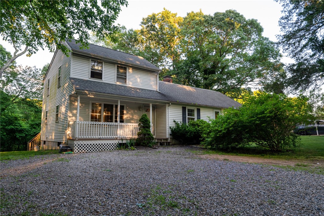 570 Boston Neck Road North Kingstown, RI 02852 - Photo 3 of 34