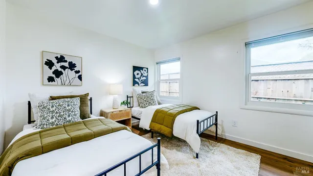 $985,000 | 599 Cleveland Avenue, Petaluma, CA 94952