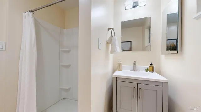 $985,000 | 599 Cleveland Avenue, Petaluma, CA 94952