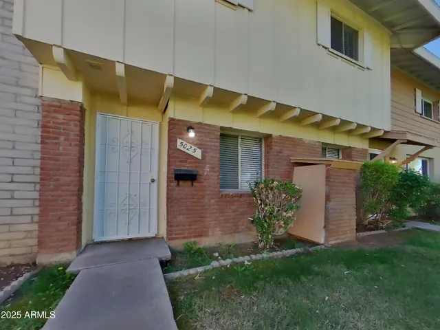 $1,749 | 5025 South Mill Avenue, Tempe, AZ 85282