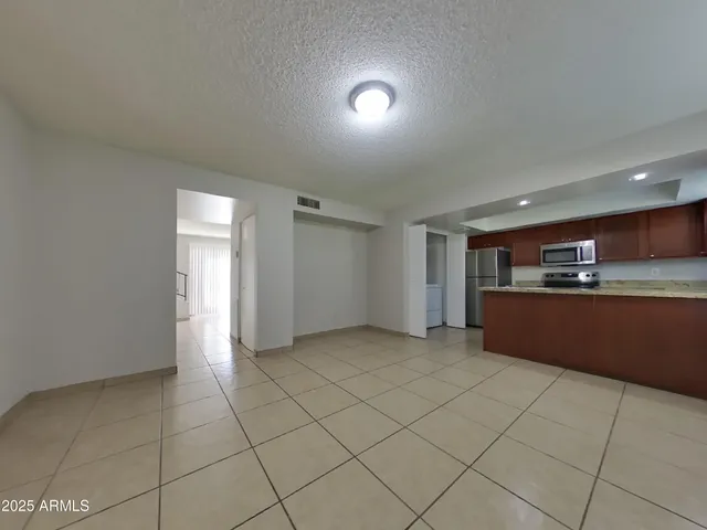 $1,749 | 5025 South Mill Avenue, Tempe, AZ 85282