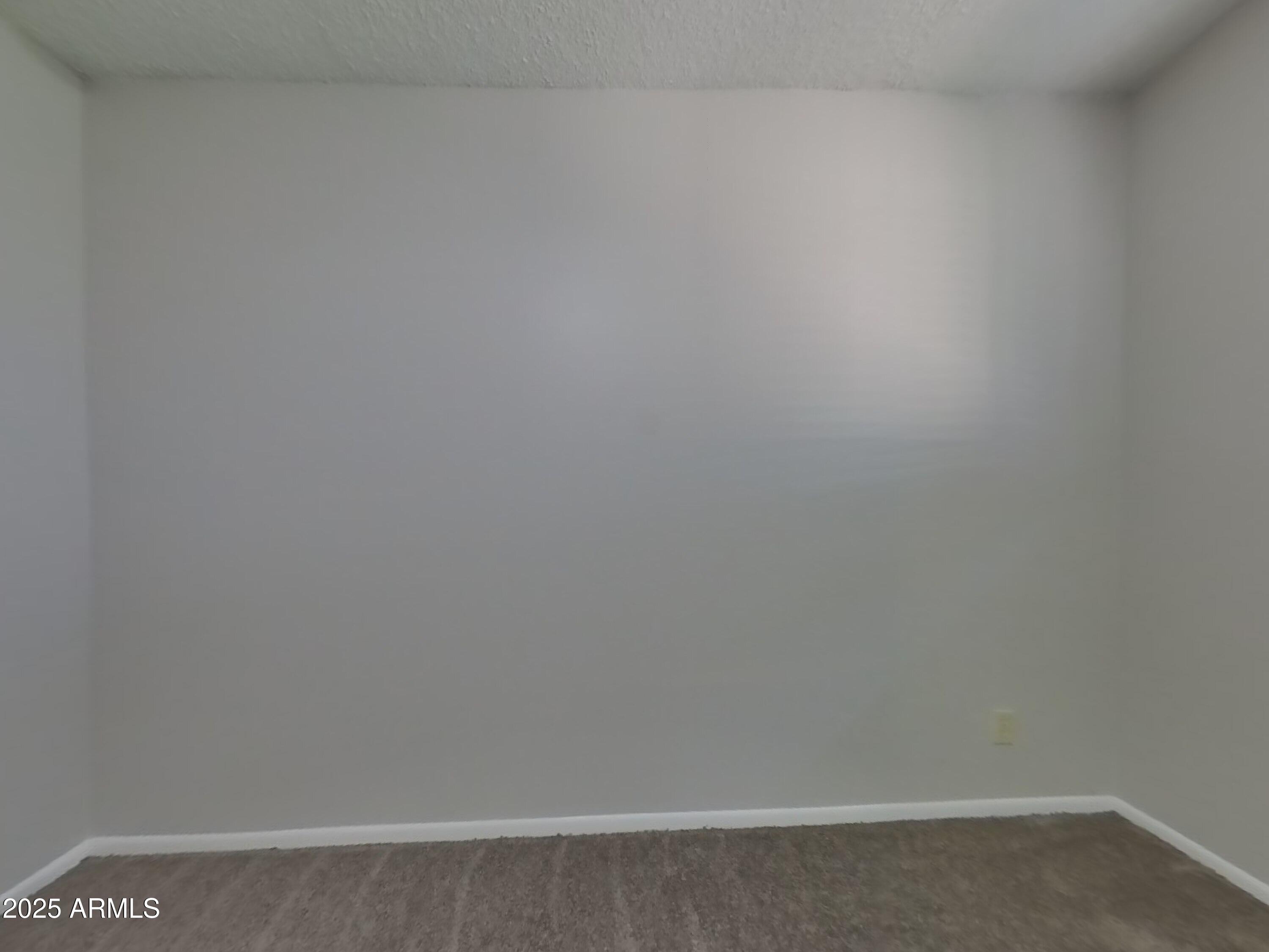 5025 South Mill Avenue Tempe, AZ 85282 - Photo 6 of 18 a room