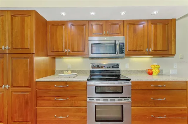 $524,900 | 114 Fieldstone Drive, Venice, FL 34292