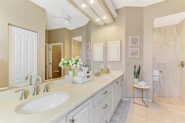 $524,900 | 114 Fieldstone Drive, Venice, FL 34292