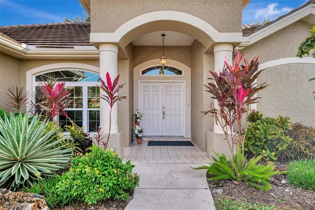 $524,900 | 114 Fieldstone Drive, Venice, FL 34292