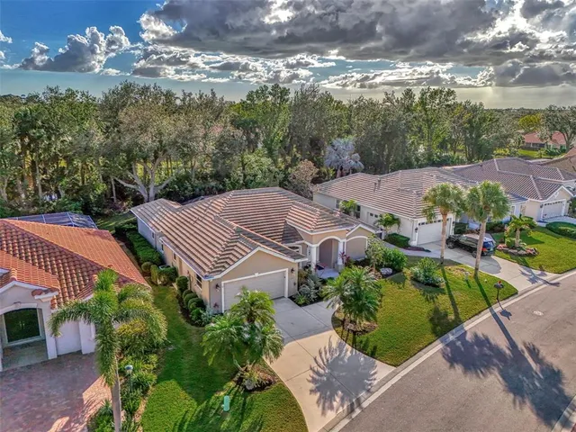 $524,900 | 114 Fieldstone Drive, Venice, FL 34292