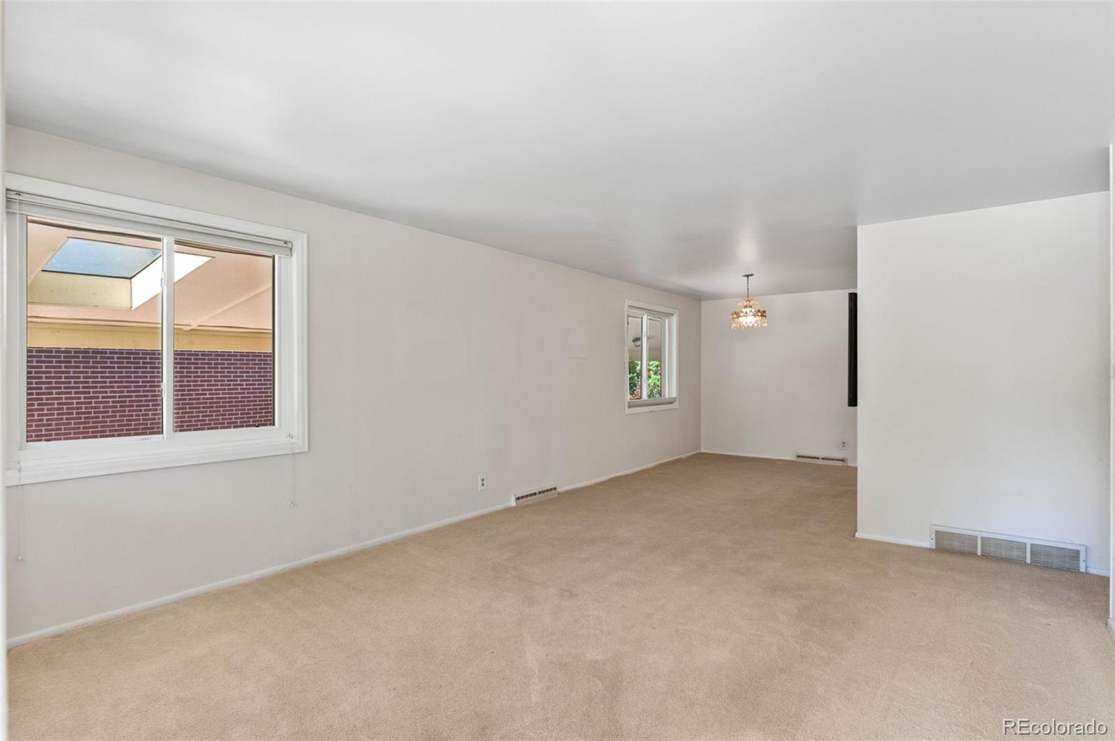 1637 South Stuart Street Denver, CO 80219 - Photo 16 of 31 Gallery Image 16