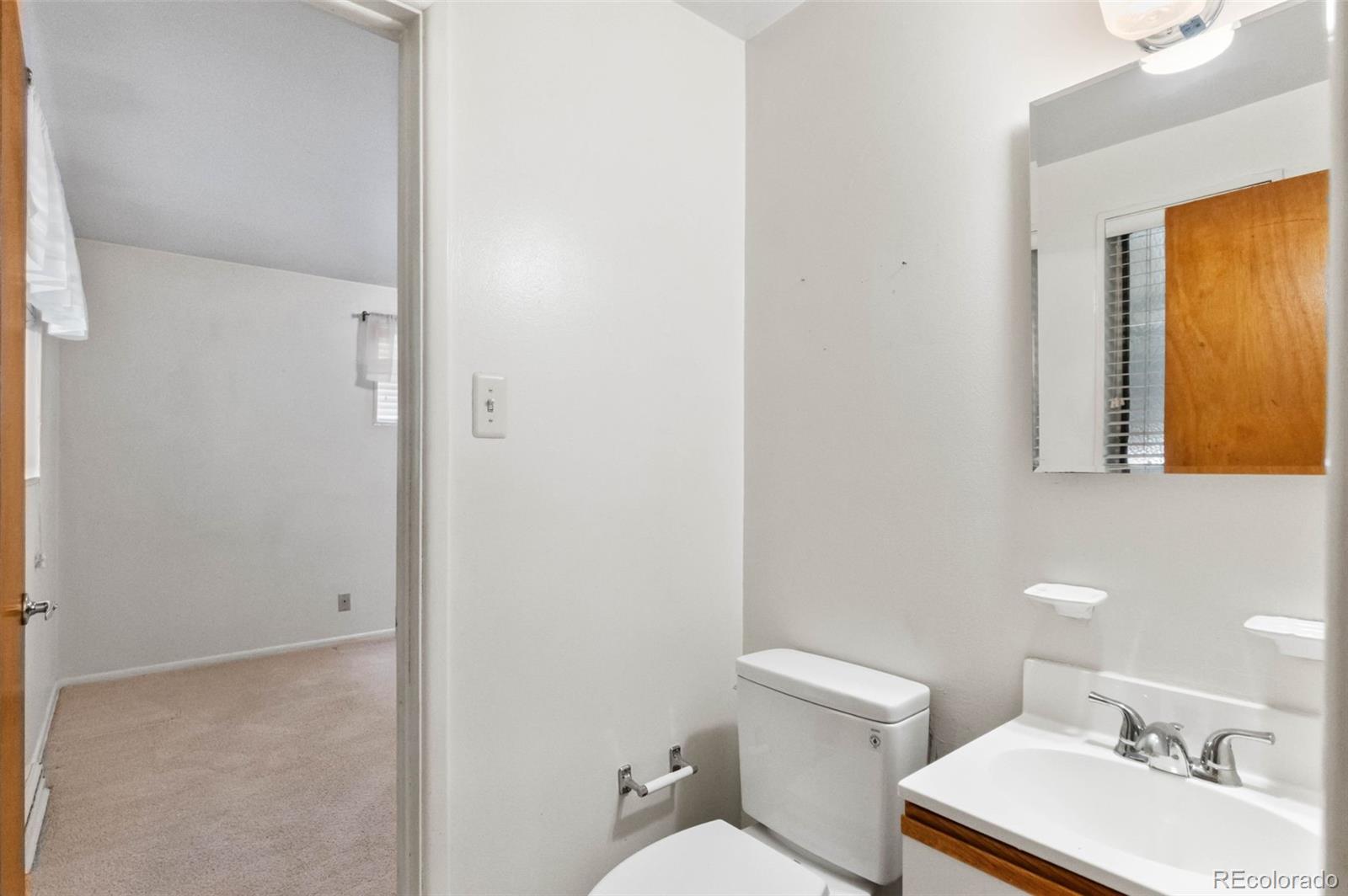 1637 South Stuart Street Denver, CO 80219 - Photo 19 of 31 Gallery Image 19
