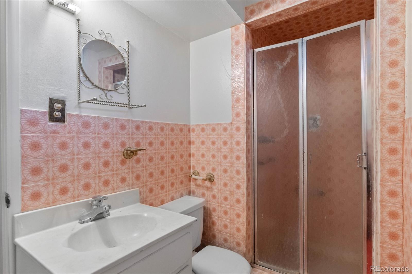 1637 South Stuart Street Denver, CO 80219 - Photo 26 of 31 Gallery Image 26