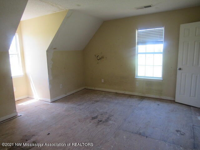 116 Waverly Road Senatobia, MS 38668 - Photo 14 of 23 IMG_4996