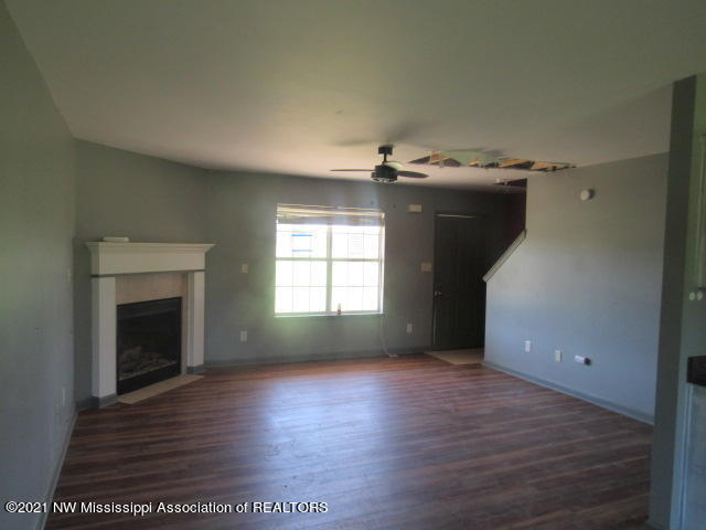 116 Waverly Road Senatobia, MS 38668 - Photo 8 of 23 IMG_4990