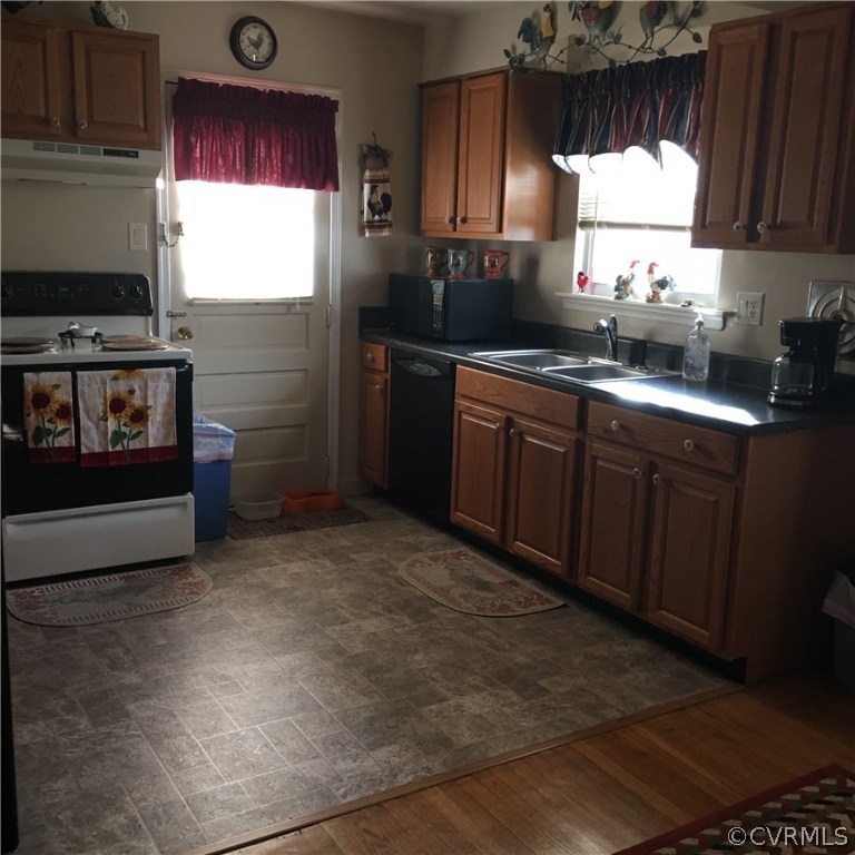 10108 Kexby Road Henrico, VA 23228 - Photo 6 of 14 Gallery Image 6