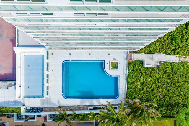 $18,000 | 3505 South Ocean Boulevard, Unit 12 NORTH, Highland Beach, FL 33487