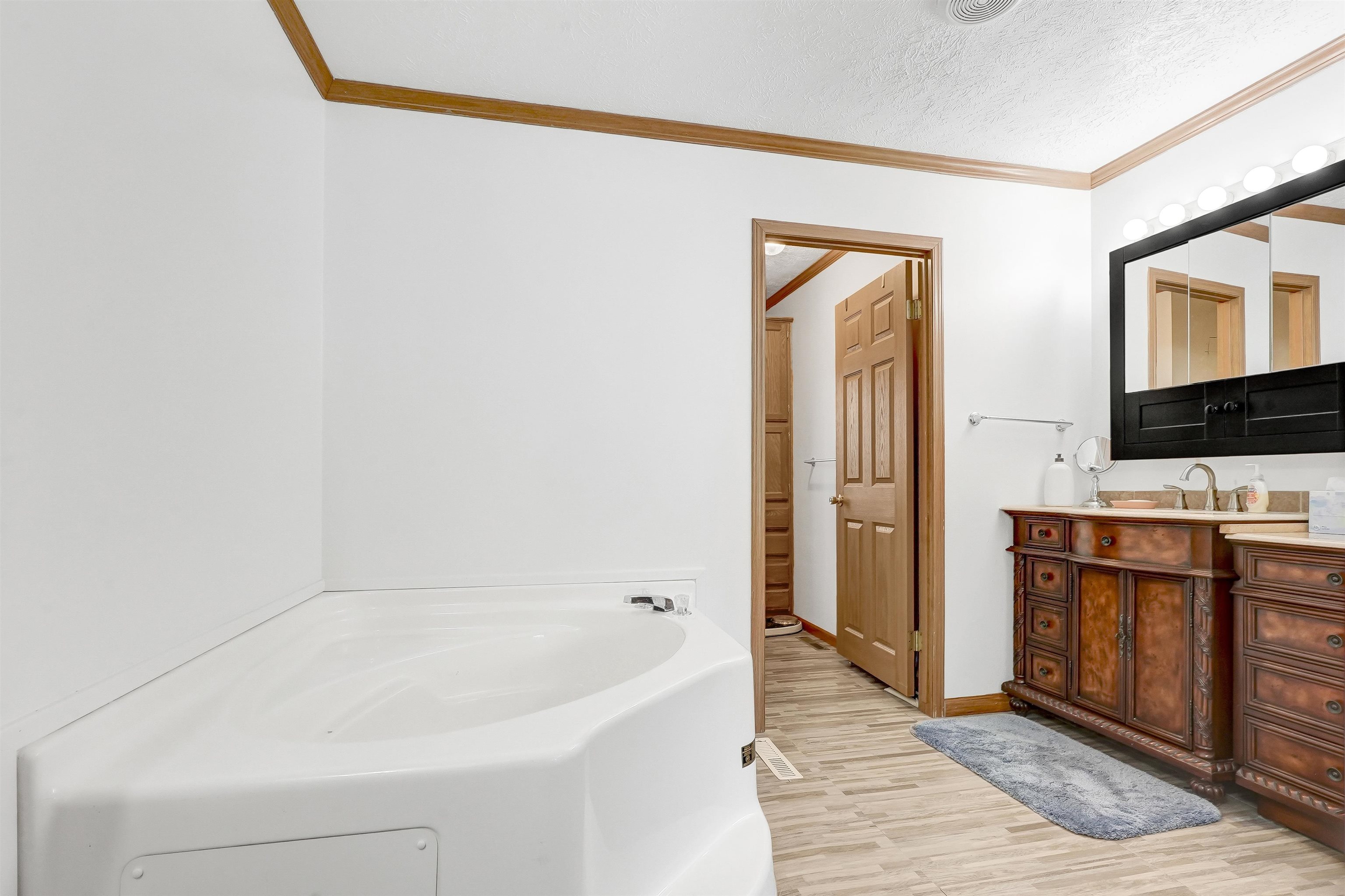 2518 East 32 Road Cadillac, MI 49601 - Photo 19 of 38
