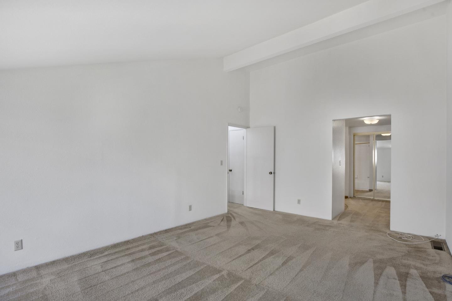 20 Seacliff Drive Aptos, CA 95003 - Photo 18 of 38 a view of an empty room