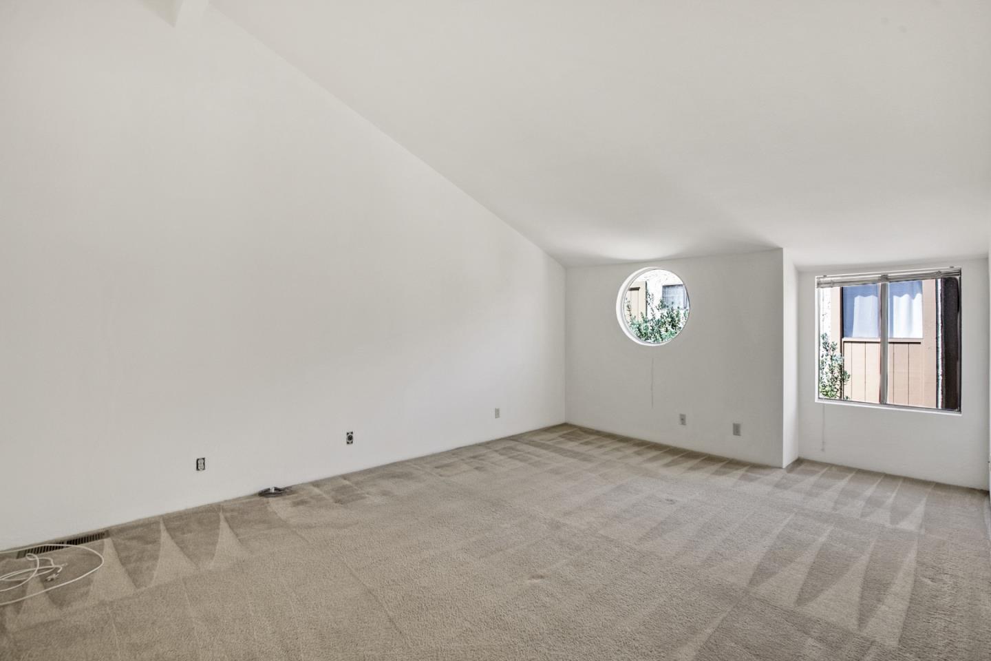 20 Seacliff Drive Aptos, CA 95003 - Photo 20 of 38 an empty room with windows