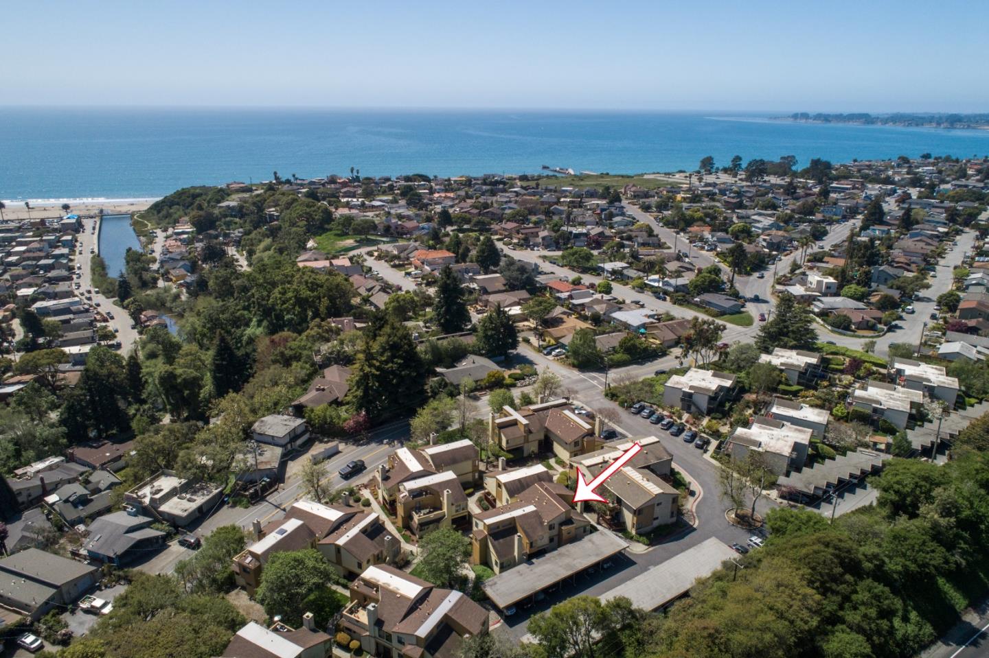 20 Seacliff Drive Aptos, CA 95003 - Photo 34 of 38 an aerial view of multiple house