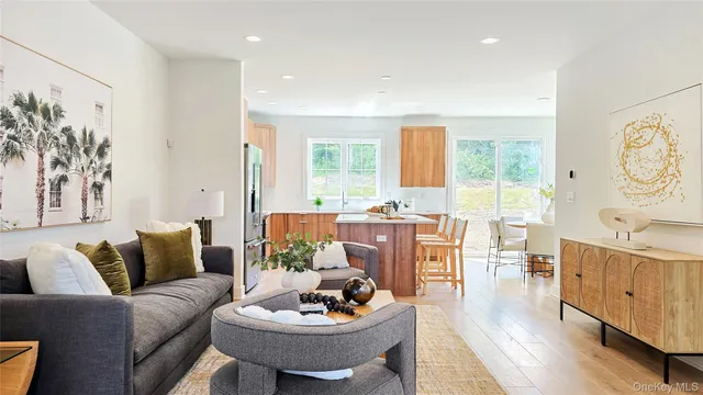 $665,000 | 4073 Fairways Drive, Unit 137, Carmel, NY 10512