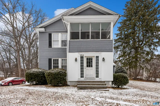 $2,300 | 254 Davis Street, Unit C, Watertown, CT 06779