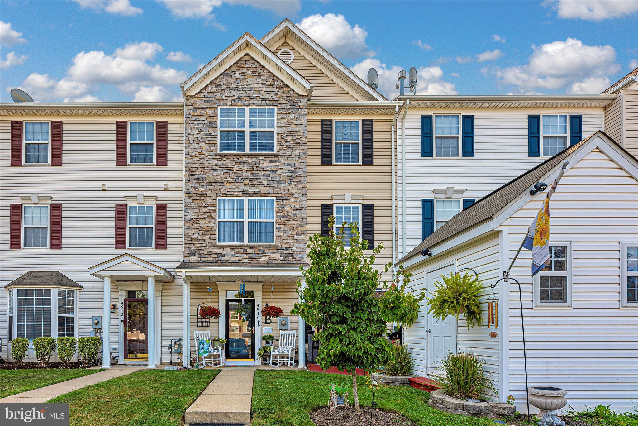 4910 Edgeware Terrace, Frederick, MD 21703 Compass