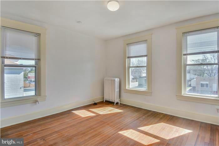 4704 Ritchie Highway Baltimore, MD 21225 - Photo 16 of 27 Bedroom (Master)