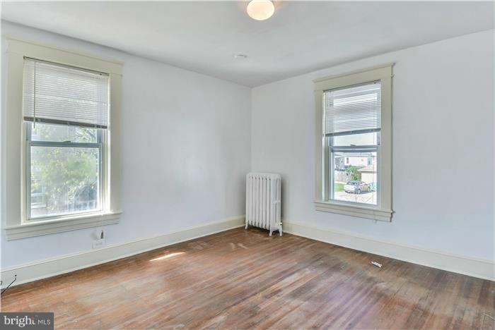 4704 Ritchie Highway Baltimore, MD 21225 - Photo 17 of 27 Bedroom