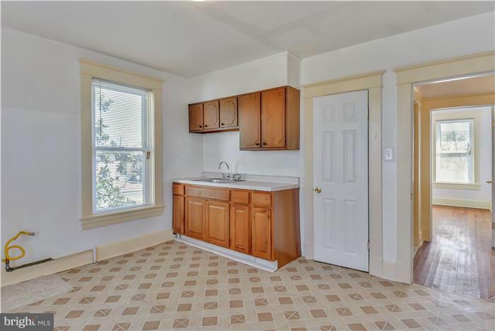 4704 Ritchie Highway Baltimore, MD 21225 - Photo 18 of 27 Bedroom