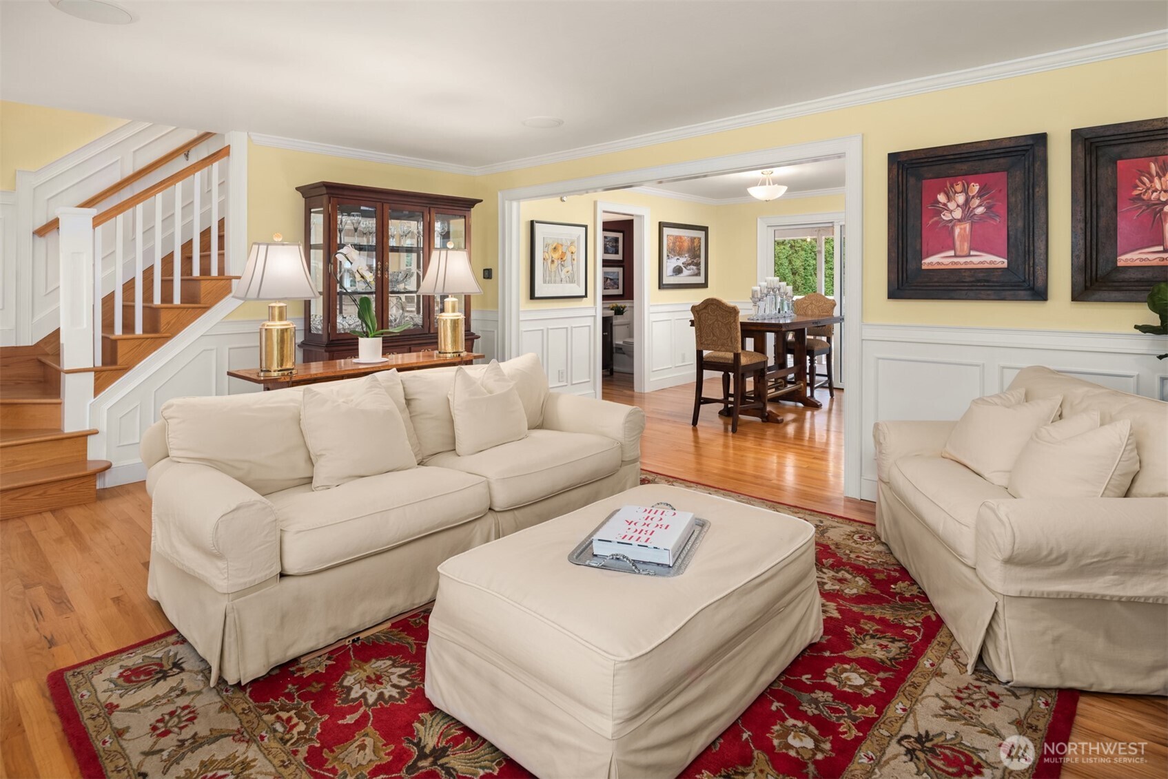 17409 113th Avenue Northeast Bothell, WA 98011 - Photo 3 of 39 a living room with furniture and a table