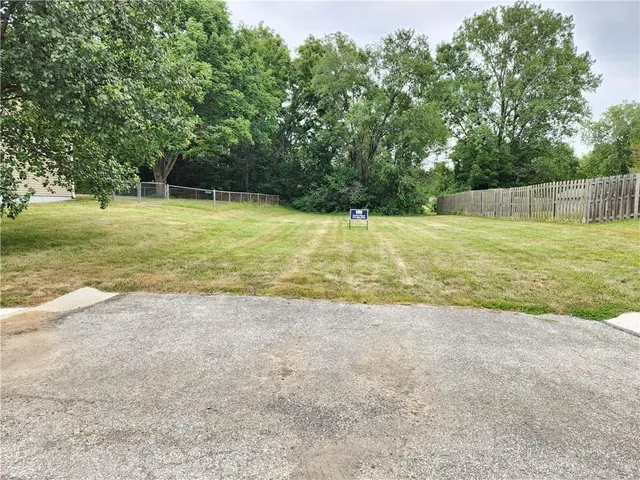 $70,000 | 0 Miller Drive, Belton, MO 64012