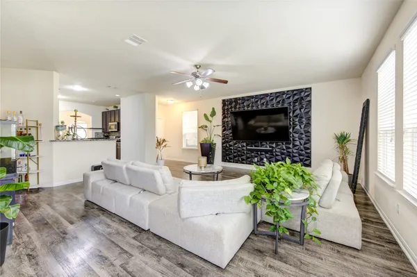 $2,499 | 3330 Madison Elm Street, Katy, TX 77493