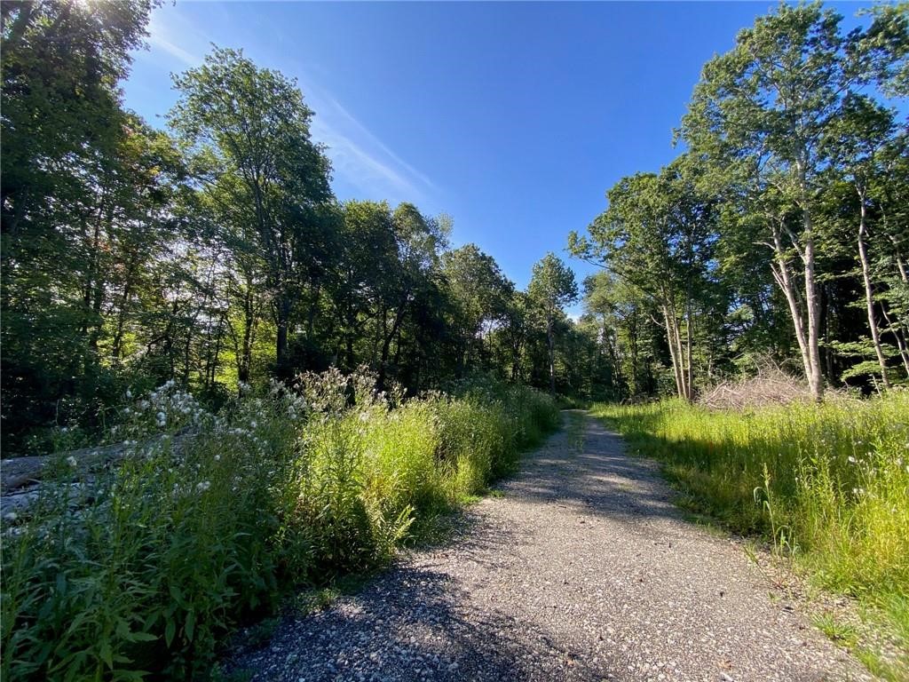 98 Brayton Road Tiverton, RI 02878 - Photo 1 of 11