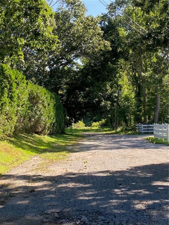 98 Brayton Road Tiverton, RI 02878 - Photo 6 of 11