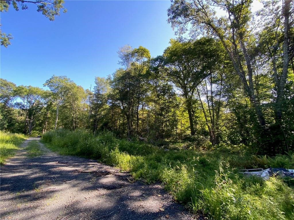 98 Brayton Road Tiverton, RI 02878 - Photo 10 of 11