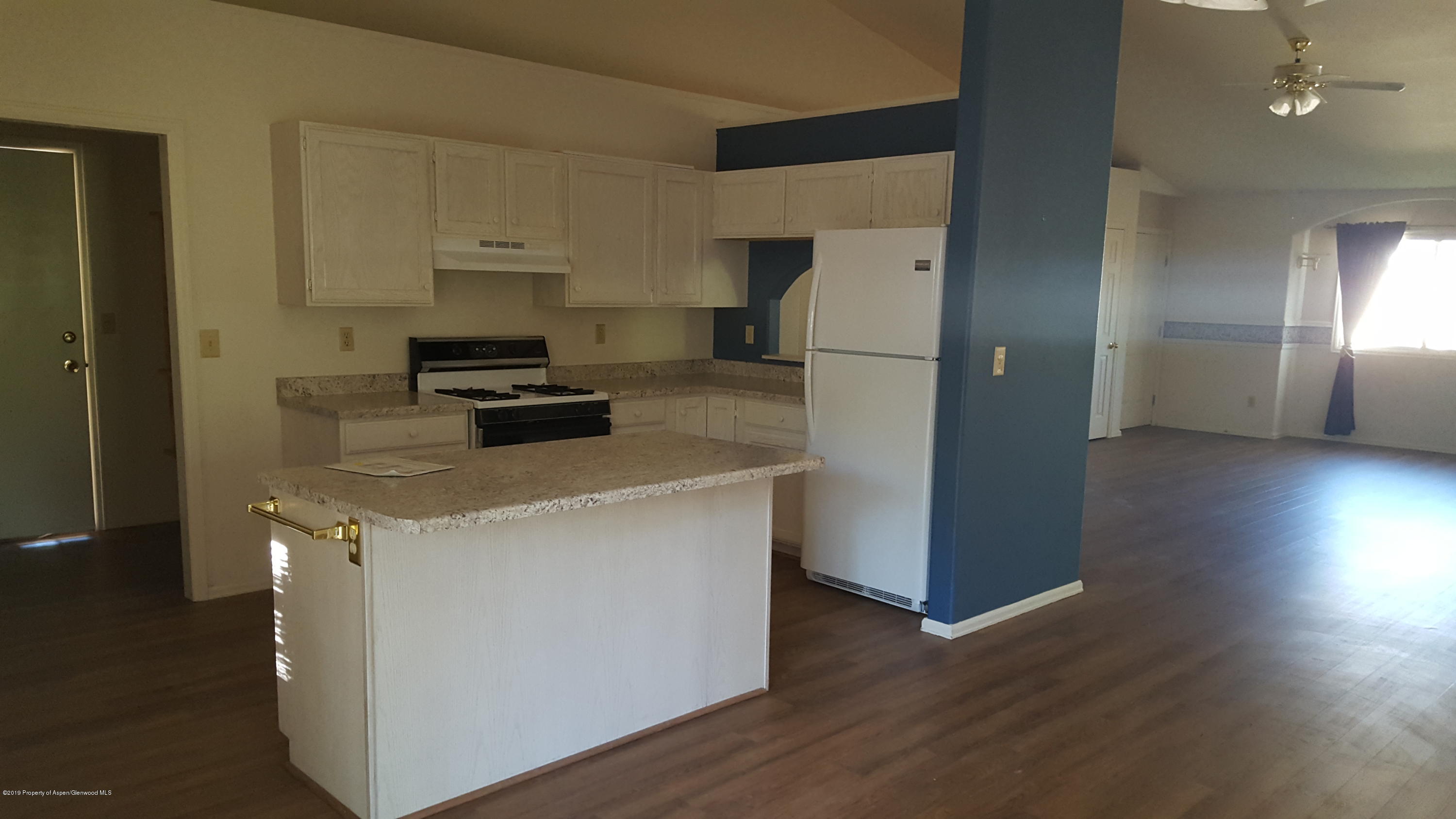 267 Buckthorn Road New Castle, CO 81647 - Photo 2 of 11 20170614_083807