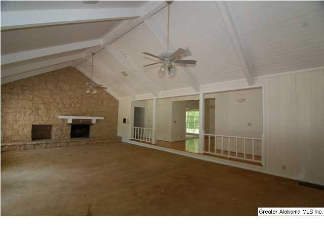 515 Polly Reed Road Northeast Birmingham, AL 35215 - Photo 5 of 20