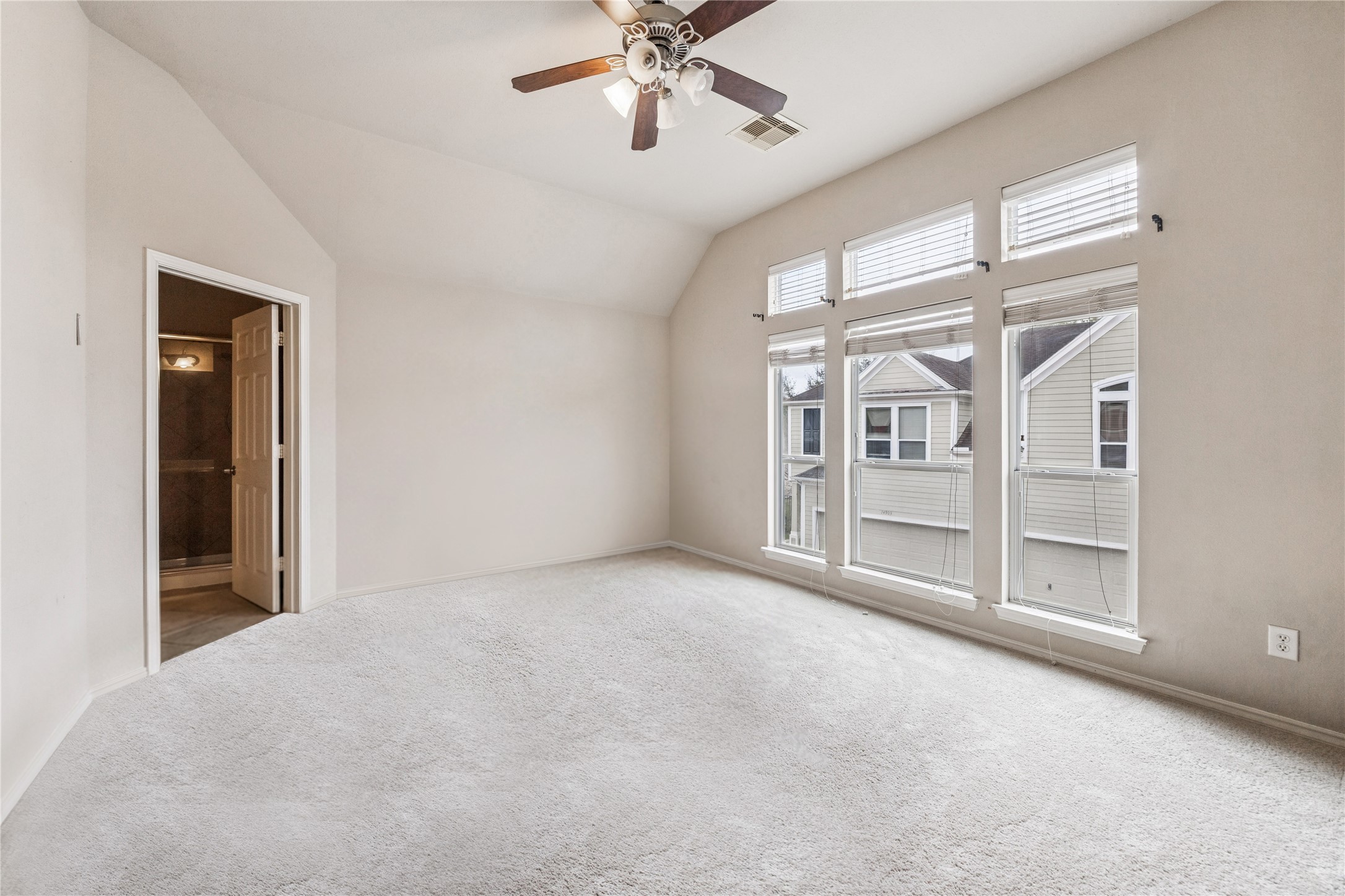 14906 Tuttle Point Drive Houston, TX 77082 - Photo 14 of 30 primary room