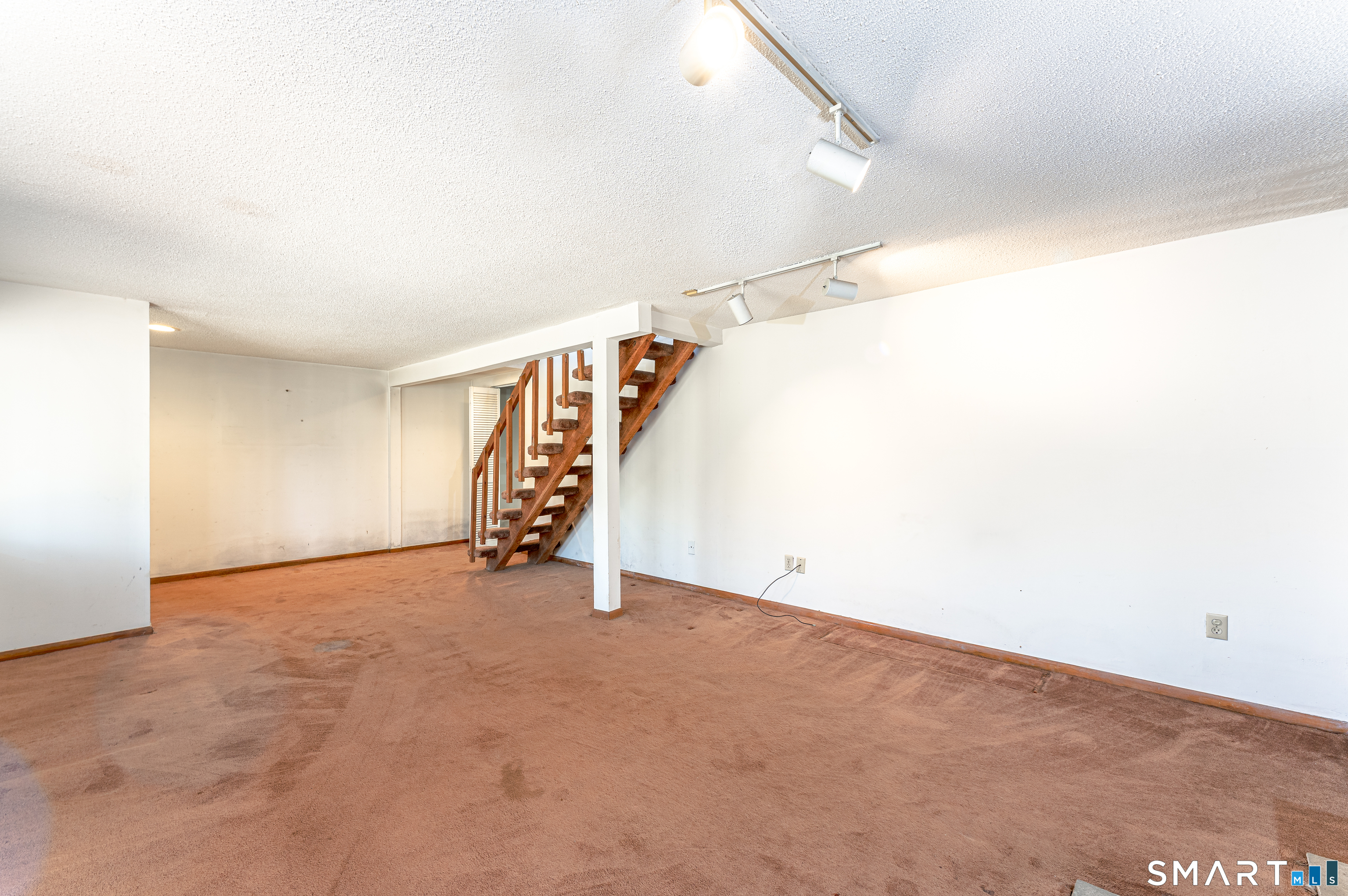 737 Leetes Island Road Guilford, CT 06437 - Photo 13 of 40 lower level