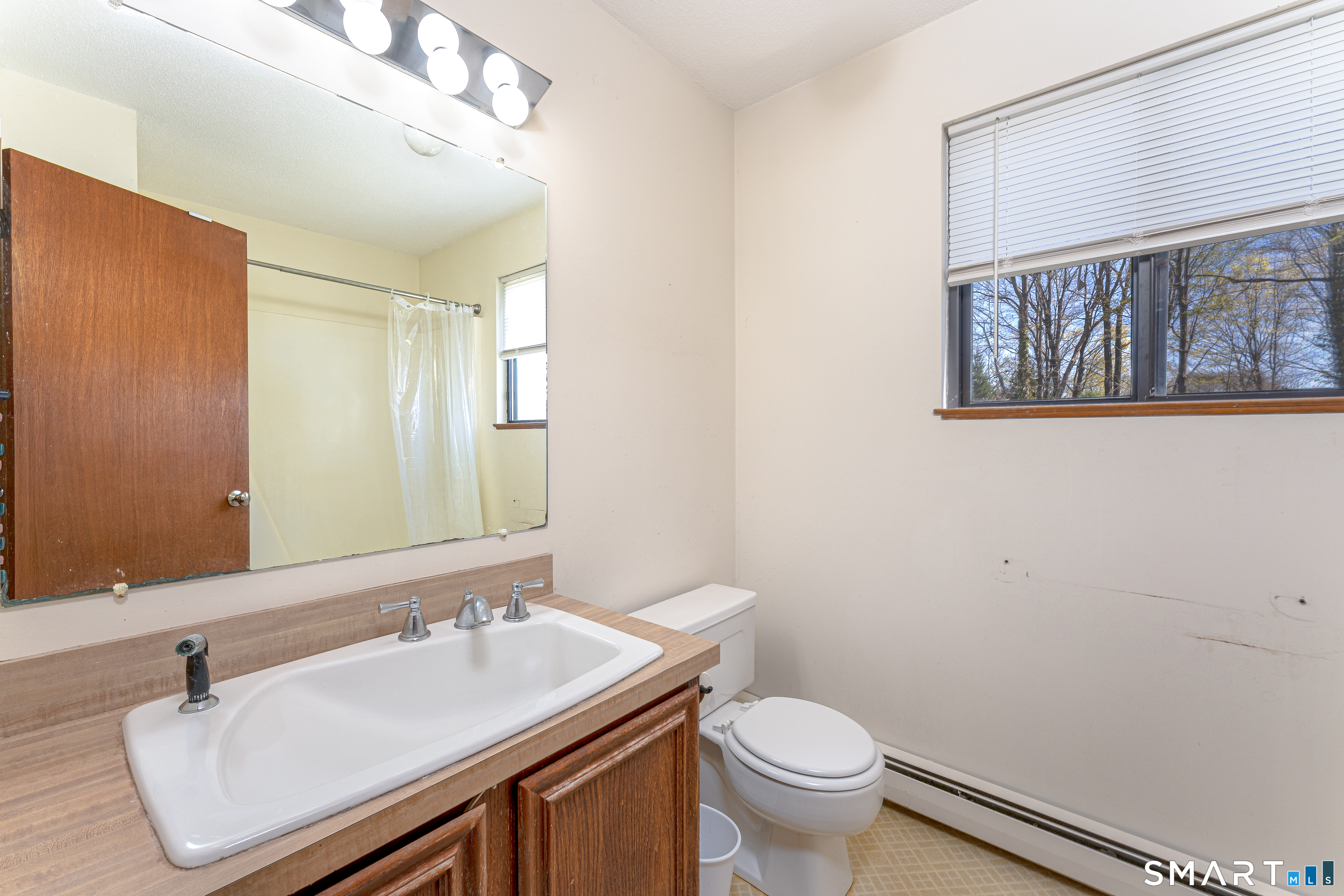 737 Leetes Island Road Guilford, CT 06437 - Photo 31 of 40