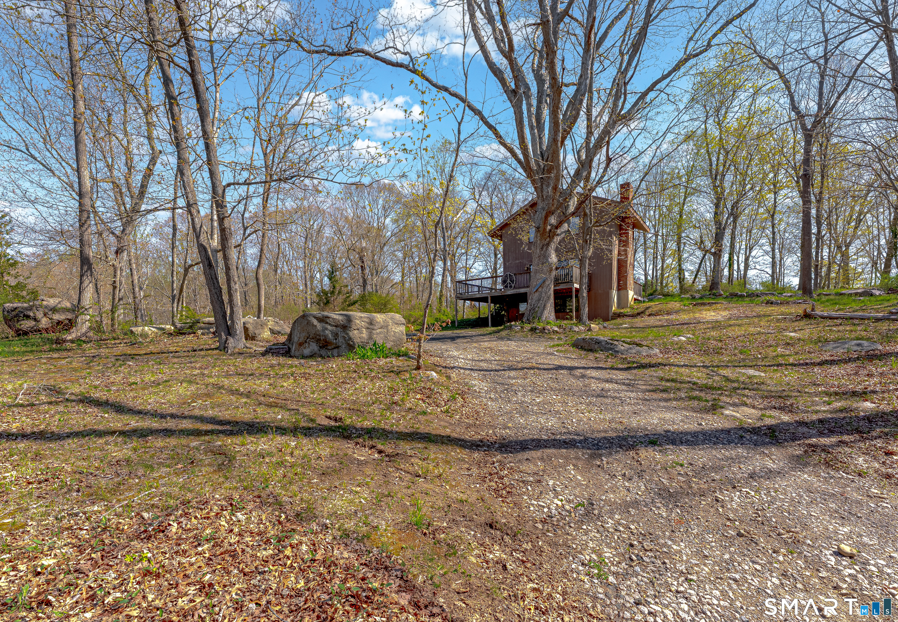 737 Leetes Island Road Guilford, CT 06437 - Photo 10 of 40