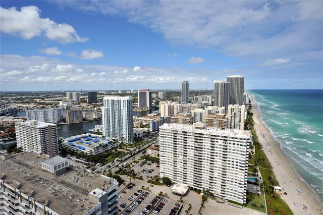 $8,900,000 | 2000 South Ocean Drive, Unit PH4, Hallandale Beach, FL 33009