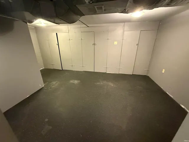 $199,000 | 615 North 5th Street, Vincennes, IN 47591