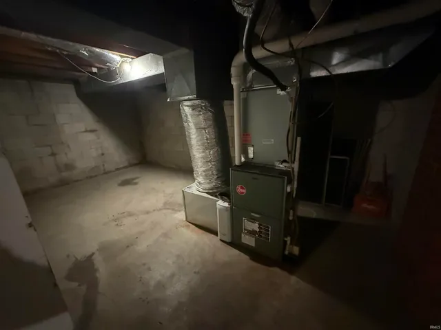 $199,000 | 615 North 5th Street, Vincennes, IN 47591