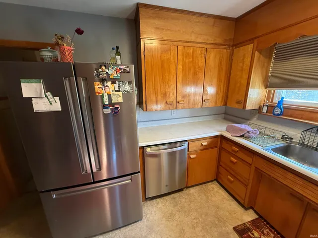 $199,000 | 615 North 5th Street, Vincennes, IN 47591