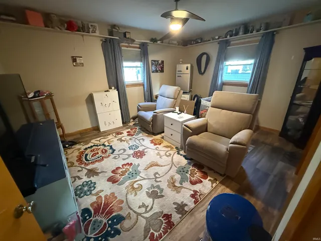 $199,000 | 615 North 5th Street, Vincennes, IN 47591