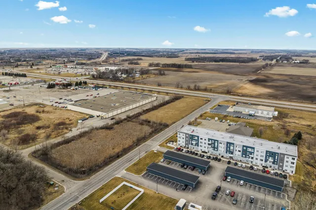 $499,900 | 1400 18th Avenue Northwest, Austin, MN 55912