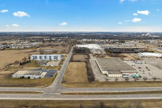 $499,900 | 1400 18th Avenue Northwest, Austin, MN 55912