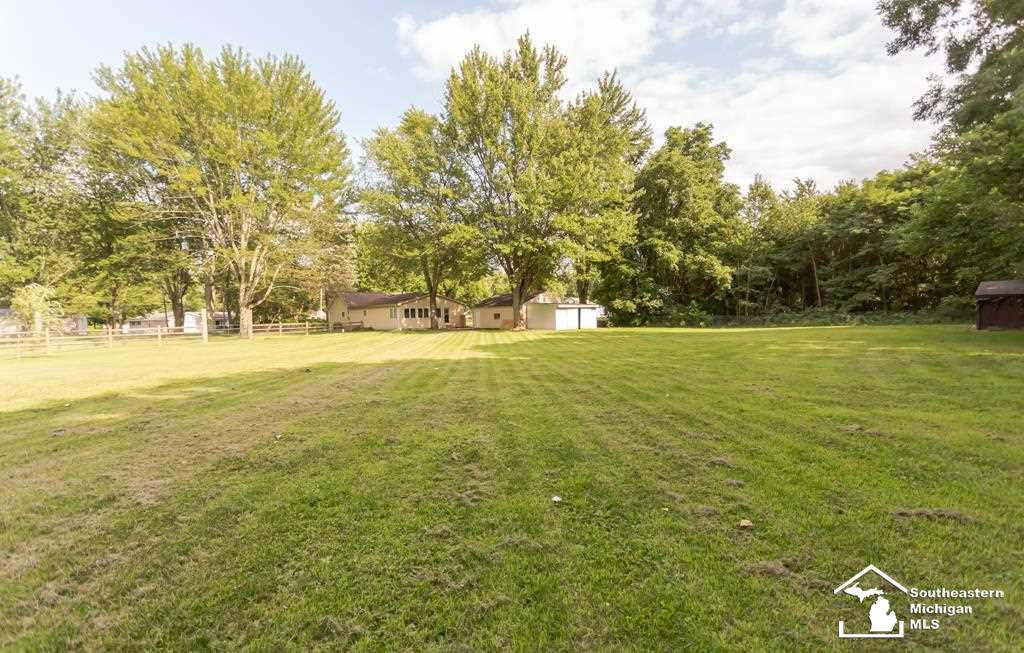 10825 Summerfield Road Temperance, MI 48182 - Photo 9 of 34