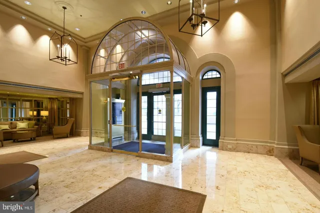 $5,000 | 2151 Jamieson Avenue, Unit 180102, Alexandria, VA 22314